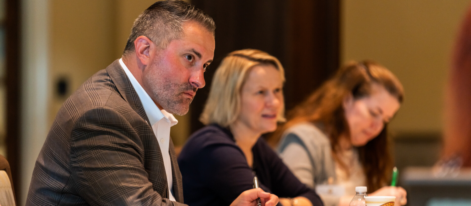 Living Branches hosted a roundtable with State Representative Steve Malagari and State Senator Maria Collett to discuss how caregivers are trained for senior Memory Care and Health Care communities.